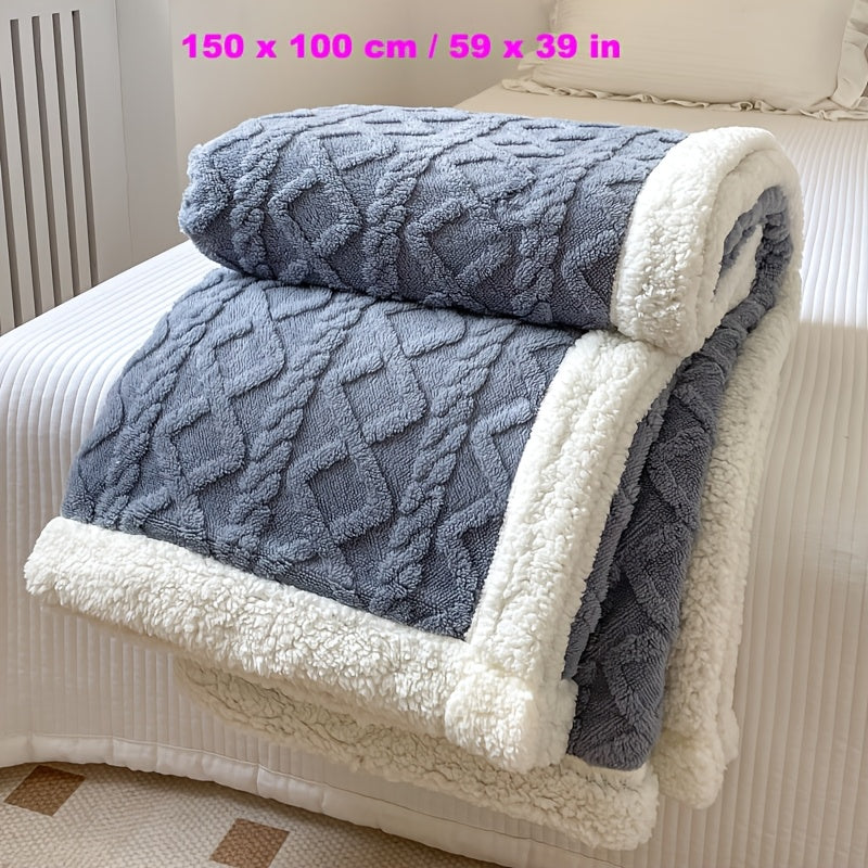 Luxurious Champagne Microfiber Blanket with Elegant 3D Diamond Pattern - Lightweight, Fluffy, Ideal for All-Season Comfort and various uses.