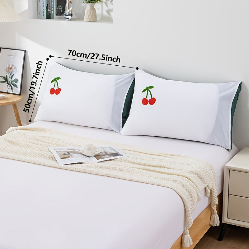 Two pieces of pillowcases with towel material, designed in 50*70 size. These pillowcases come in various flower patterns and are made of skin-friendly 100% polyester fiber spandex fabric. They are soft and comfortable to use, and do not come with a