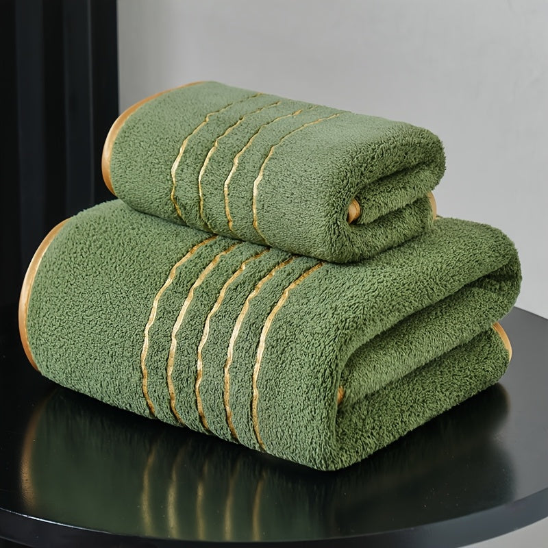 Set of 2 striped polyester bath towels with super absorbent feature. Includes one large towel (85.65*169.32 cm) and one small towel (33.86*73.69 cm). Ideal for bathrooms, gyms, parties