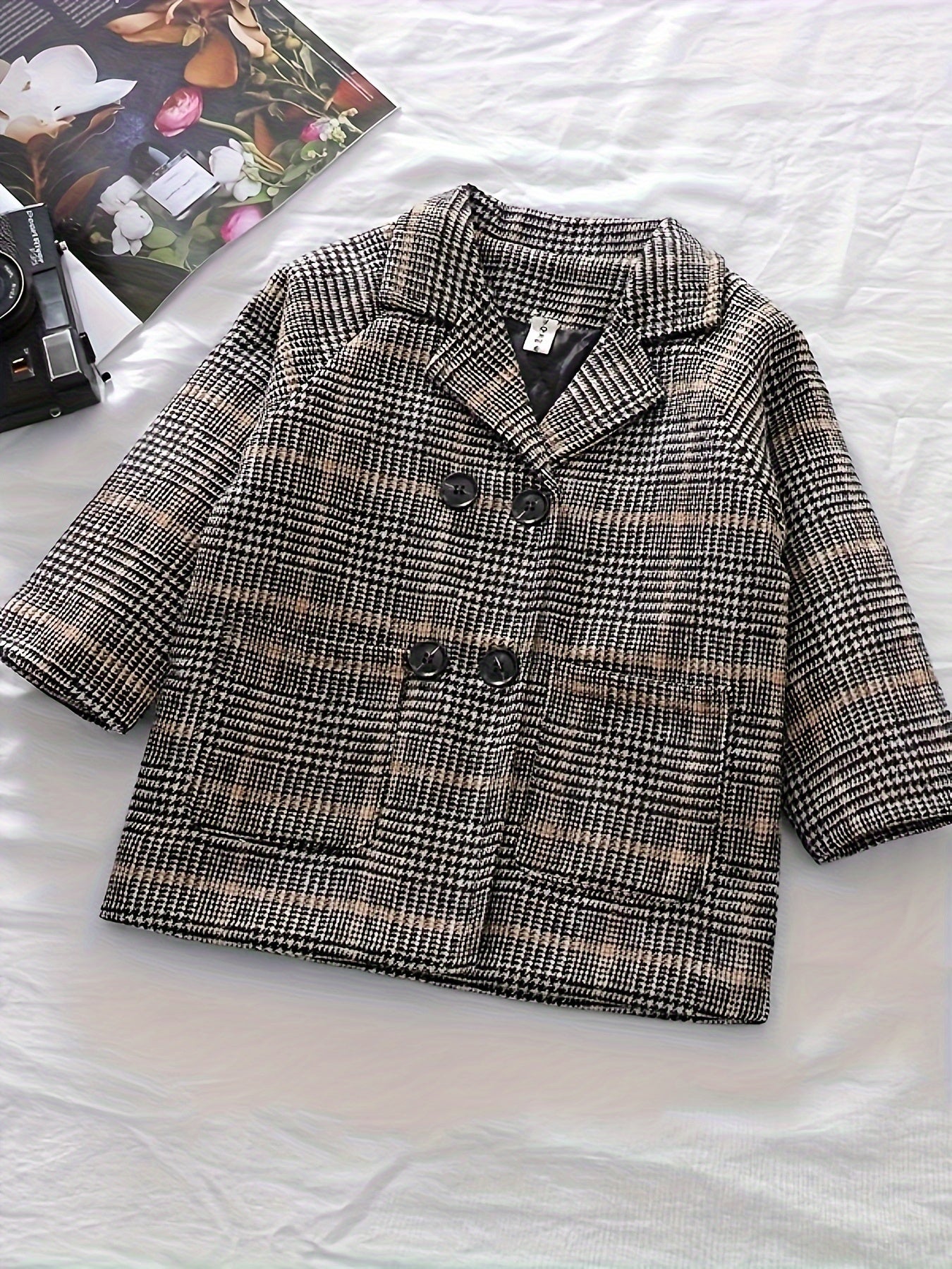 Boys' Stylish Plaid Coat - Casual mid-length jacket perfect for fall/winter.