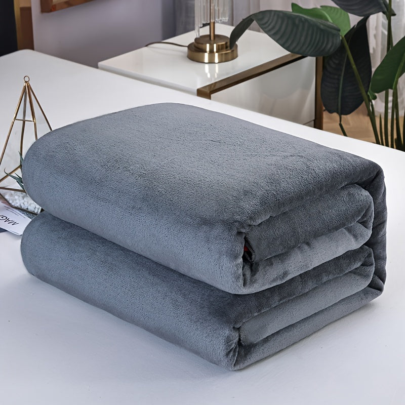 Luxurious Ultra-Soft Flannel Blanket in Solid Color, Contemporary Style – Cozy Plush Bedding Cover, Pillow Inserts or Cases Not Included.