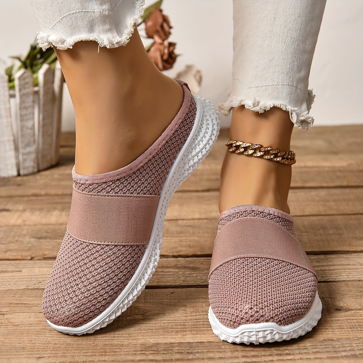 New breathable mesh half slipper shoes for women with comfortable sole for summer