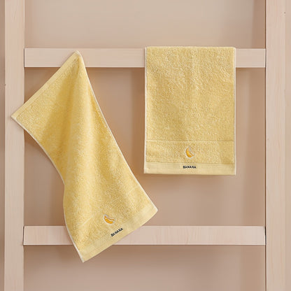 4-Pack of fruit embroidered hand towels, made of super soft knit fabric, 400gsm, hand wash only, perfect for daily use.