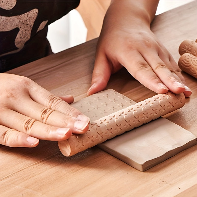 1 piece of Embossing Rolling Pin - Ideal tool for rolling and shaping dough for pizzas, pies, cookies, dumplings, noodles, and more - Made of durable wood for effortless dough rolling and shaping in the kitchen