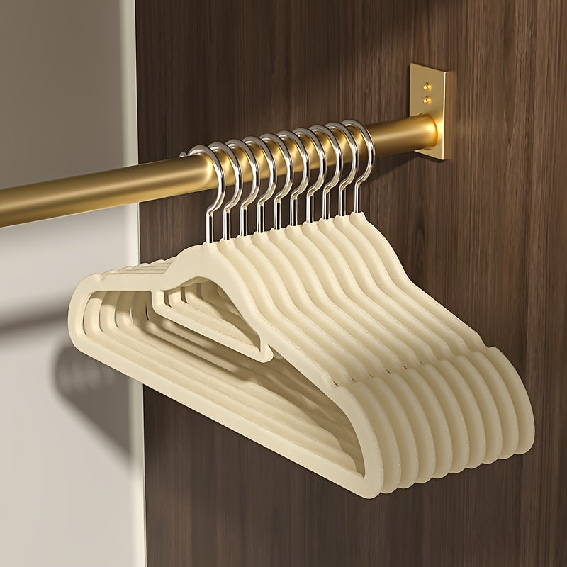 High-quality, non-marking flocked organizer hanger designed for home use with anti-slip features.