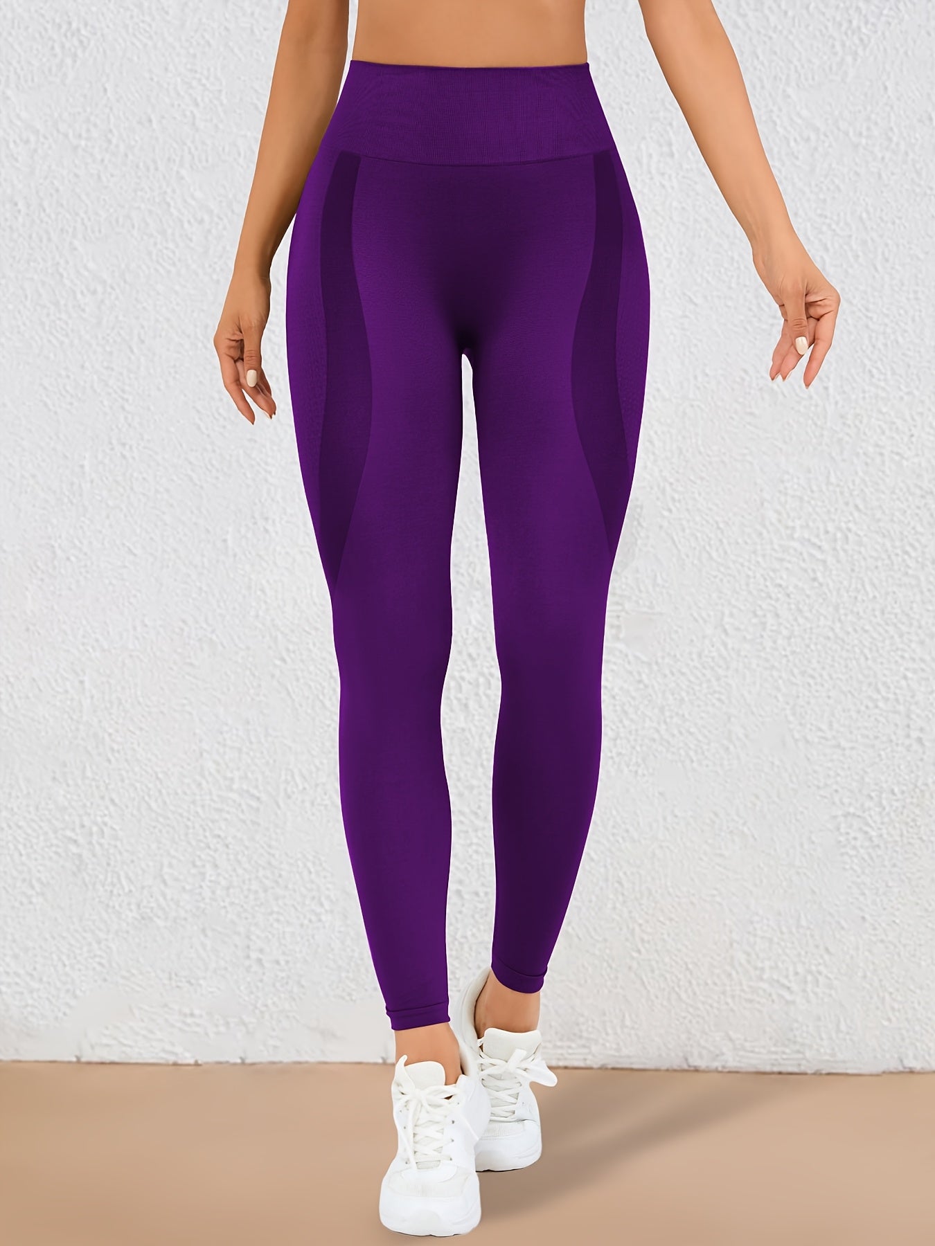 High Waist Butt Lifting Yoga Pants for Women with Moisture-Wicking, Hip Lift Design. Made of 90% Polyamide & 10% Elastane, Machine Washable. All-Season Activewear for Running, Gym & Yoga.