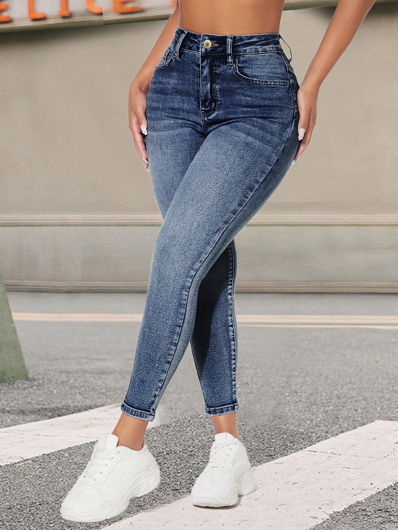 Women's Vintage Blue Stretch Skinny Jeans made with high-quality, durable denim featuring slash pockets. Suitable for all seasons.