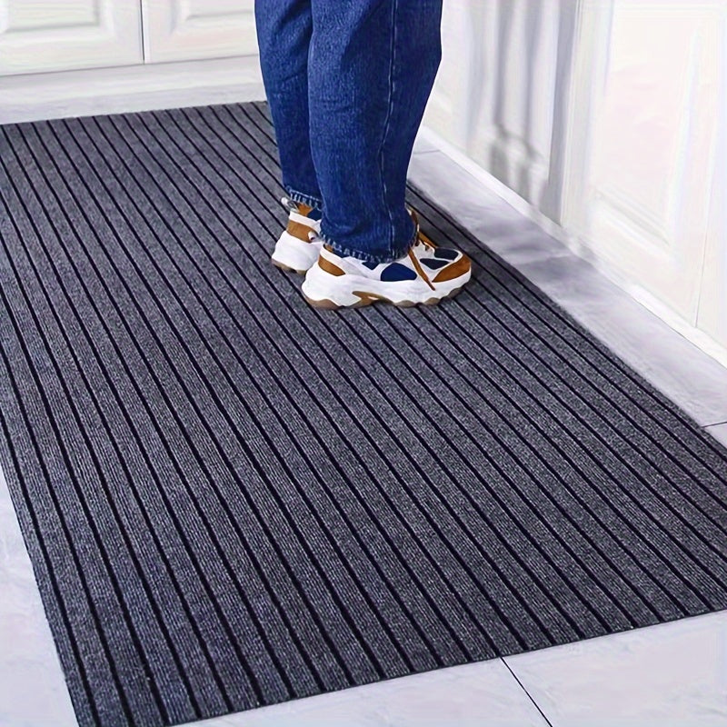 A durable and slip-resistant carpet, ideal for household use. This versatile carpet is dustproof and water-absorbing, perfect for entryways, kitchens, bathrooms, balconies, living rooms, and more.