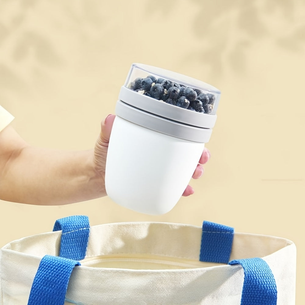 23.6oz portable breakfast cup with lid for on-the-go meals. Features oatmeal and yogurt divider, ideal for salad, cereal, or oatmeal lunches. 700ml capacity.