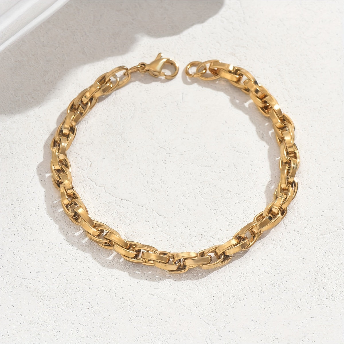 Beautiful 18K Gold-Plated Stainless Steel Bracelet, Timeless Adjustable Link Chain Bracelet for Everyday Wear - Versatile Fashion Piece for Any Occasion