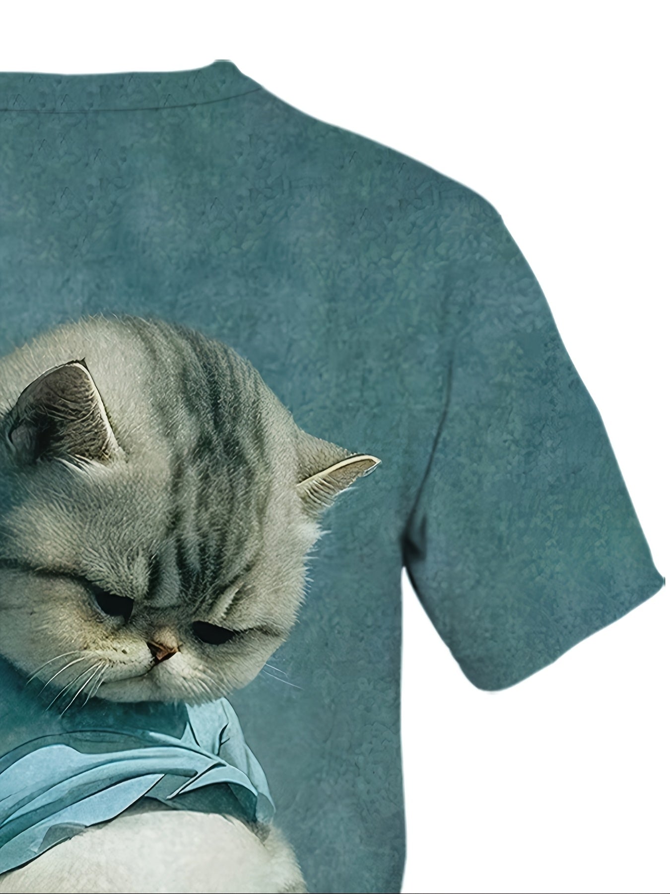 Casual round neck T-shirt with chubby cat print, made with knitted polyester fabric. Comfortable stretch and short sleeves make it suitable for business, outdoor activities, parties, or as