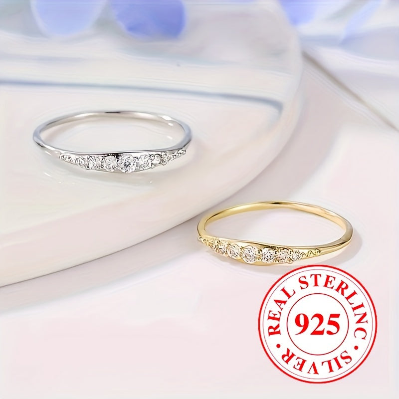 Stylish Sterling Silver Jewelry Perfect for Everyday Wear, Ideal for Brides, Engagement Celebrations, and Weddings. Featuring a Classic Design with a Timeless Zirconia Stone, this Piece is a Must-Have for Women.