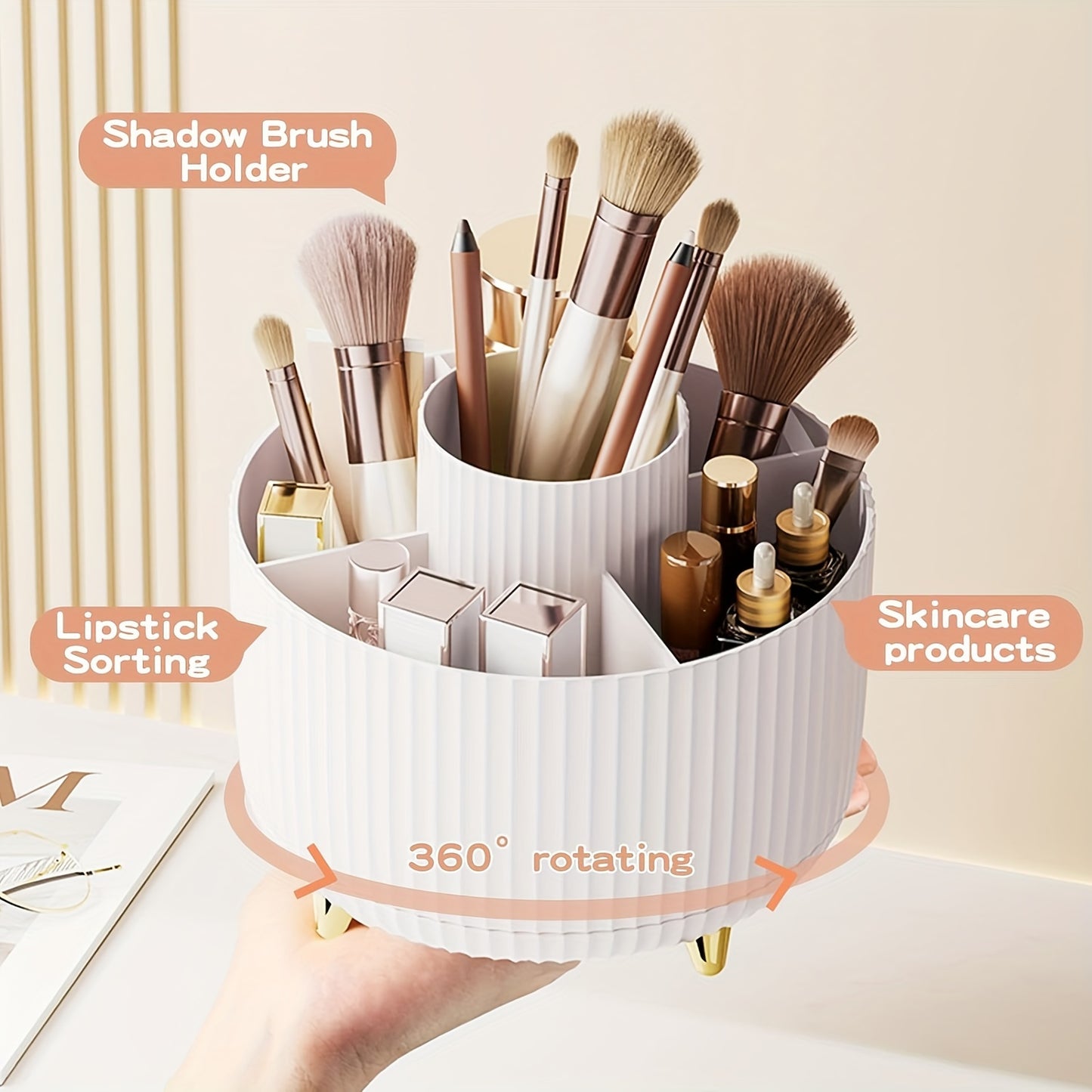 Makeup brush organizer with 360° rotation and 5 compartments for brushes, lipsticks, and stationery. Made of hypoallergenic plastic.