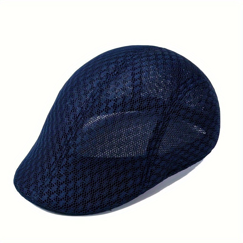 Breathable mesh cap for summer vacations, made of polyester