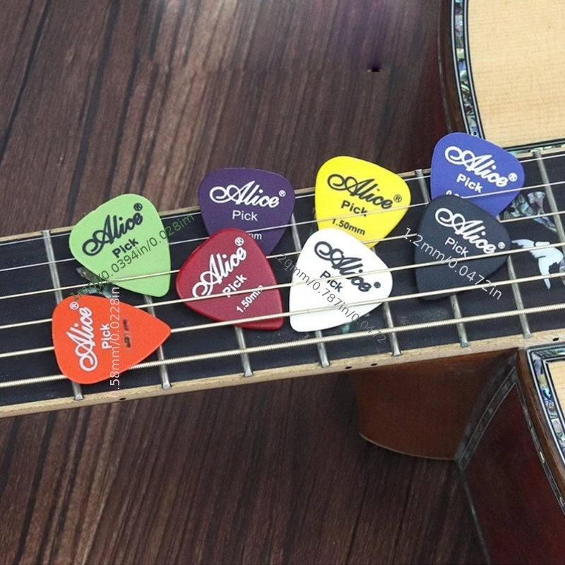 20 piece guitar pick set for electric bass and acoustic guitars, thickness ranging from 0.58 to 1.5mm, free shipping.