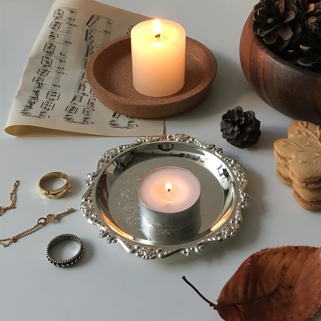 This Retro Carved Metal Small Tray doubles as an Aromatherapy Candle Holder and Jewelry Ornament in a Palace Style Coffee Shop, perfect for using as a Photo Prop or displaying delicate jewelry.