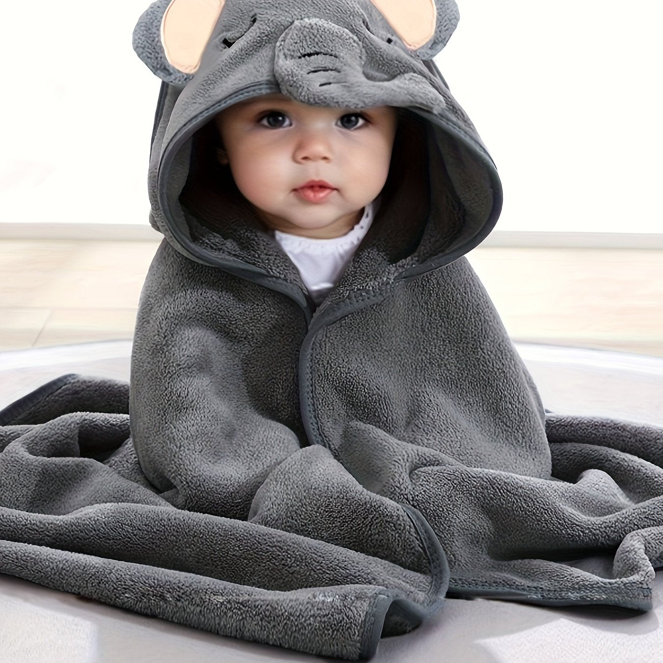 Baby Boy's 3D Animal Ear Bathrobe with Plain Cartoon Pattern, Soft, Breathable, and Absorbent. Can also be used as a towel, quilt, nap blanket, or stroller blanket.