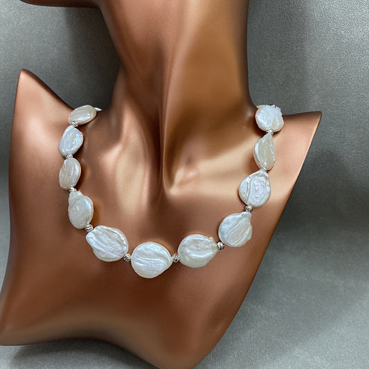 Stylish Baroque Style Freshwater Pearl Necklace featuring Pear-Shaped Beads - Ideal for both Casual and Formal Occasions