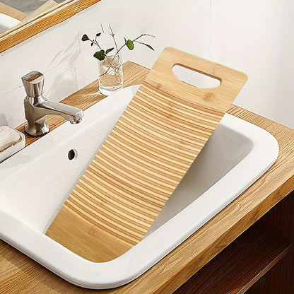 New washing board, perfect for old-fashioned washing in your home or dormitory. Made of natural bamboo with square corners.