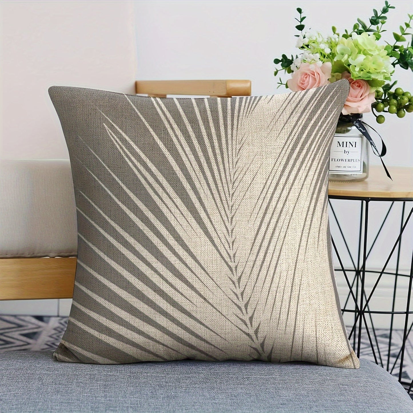 Modern Linen Pillow Cover featuring a Chic Palm Leaf Design, Stylish Geometric Print on One Side, Convenient Zipper Closure, Easy to Care for with Machine Washable Fabric, Versatile Mixed Color - Perfect for Any Room Setting (1 Cover)