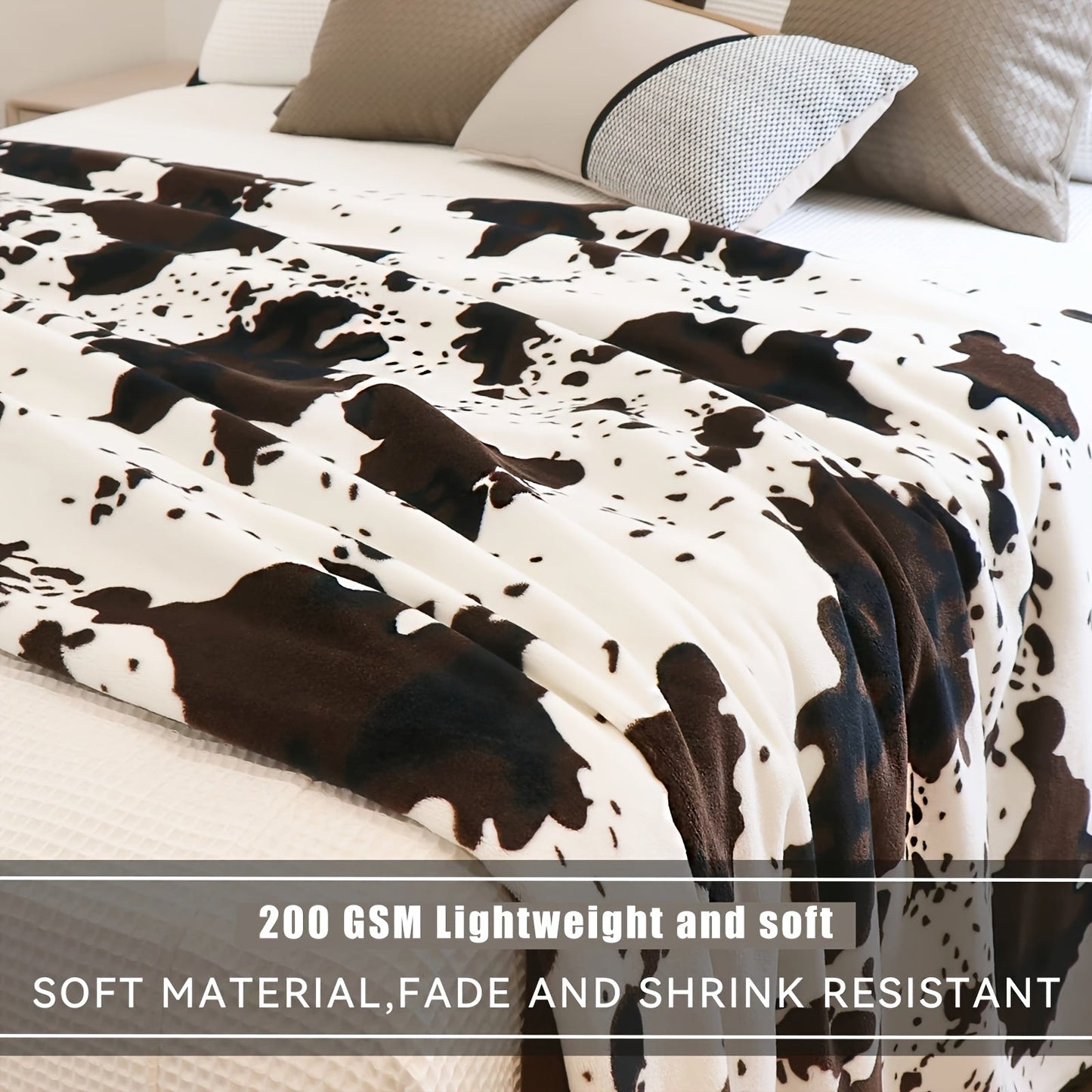 Soft and Cozy Cow Print Blanket - Plush Fleece Flannel Throw for Year-Round Comfort - Great for Daughters, Adults, Students, and Teens