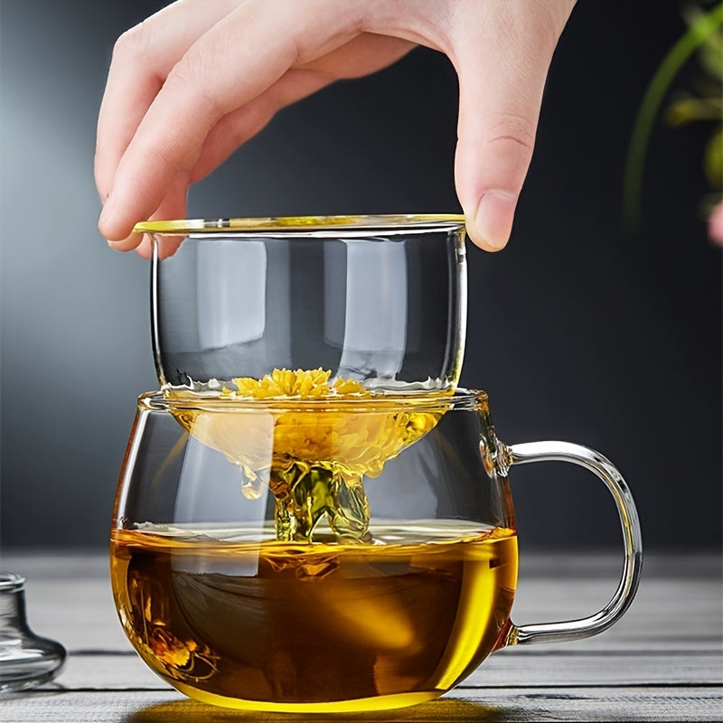 Glass tea cup with infuser, lid, and strainer, holds 380ml/12.85oz. Suitable for various drinks like lemon juice, water, tea, coffee, and fruit juice, perfect for all seasons.