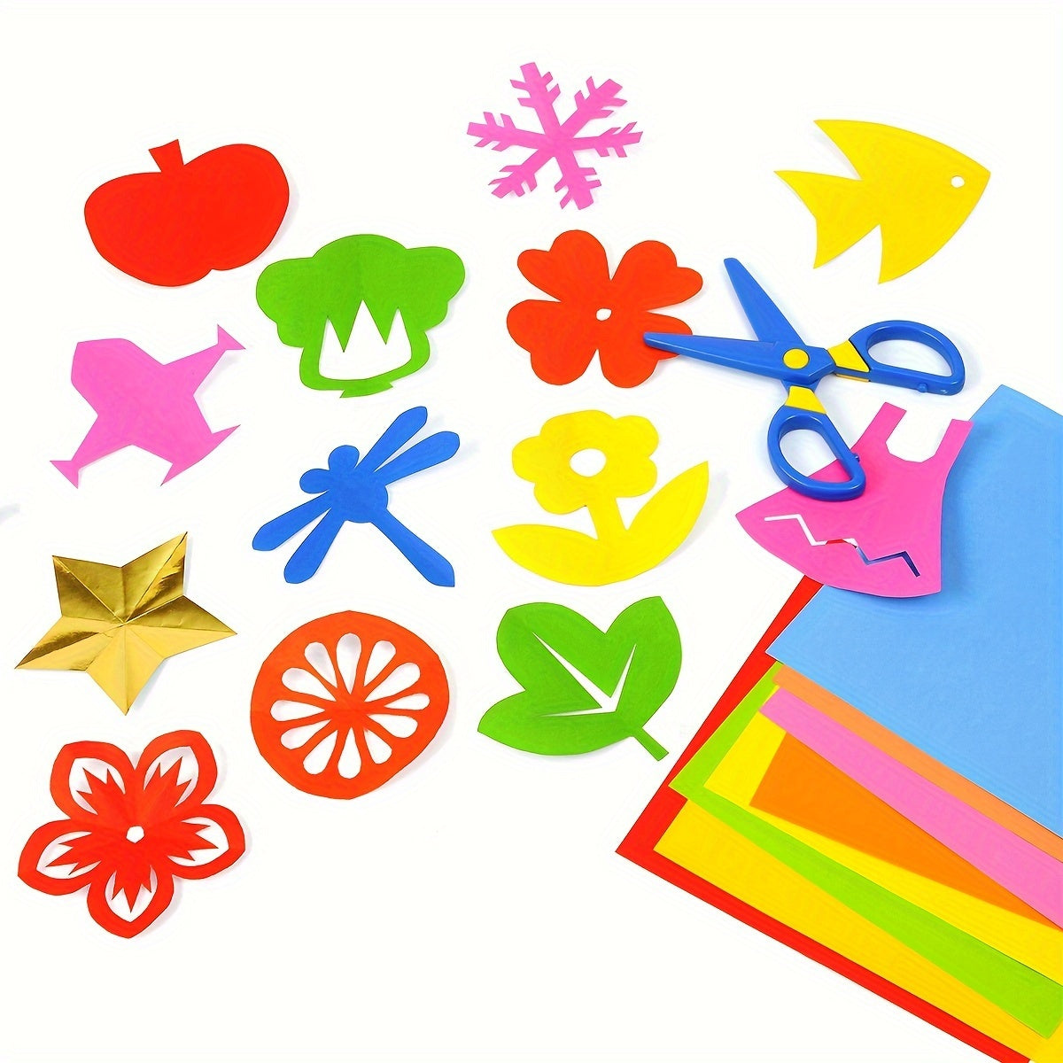 1 set of English Children's Paper Cutting Set includes 40 folding paper boxes and a book with 76 model pictures to enhance children's crafting skills.