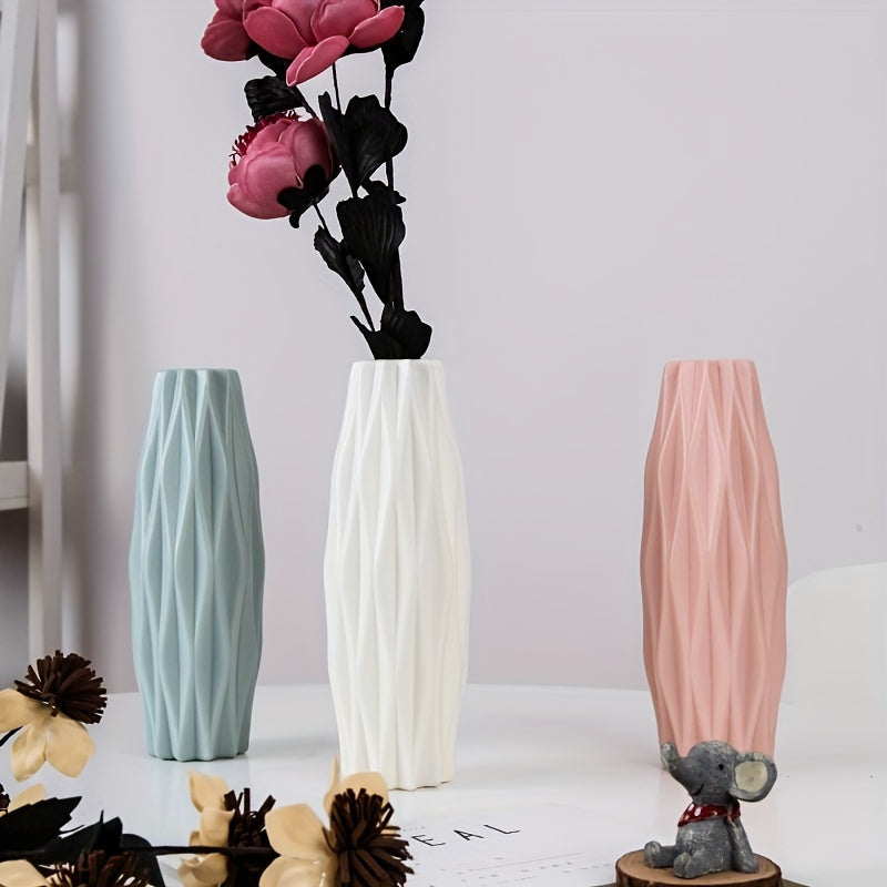 Nordic plastic vase for creative modern flower arrangements. Perfect for scene and room decor, wedding supplies and favors (flowers not included).