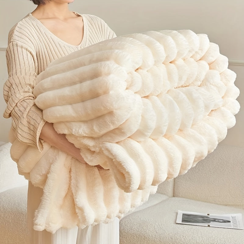 Luxurious Faux Mink Plush Blanket - Cozy, Soft & Gentle on Skin Year-Round - Ideal for Bedroom, Dorms & Hotels - Stylish Striped Patterns in Different Colors