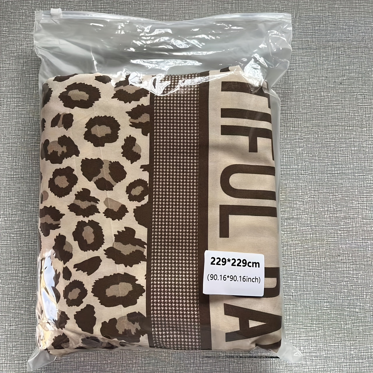 Add a touch of luxury to your bedroom with this stylish Leopard Print Duvet Cover Set, perfect for guest rooms and bedrooms. Made with soft and breathable materials, this set includes 1 duvet cover and 2 pillowcases, making it a perfect gift for your