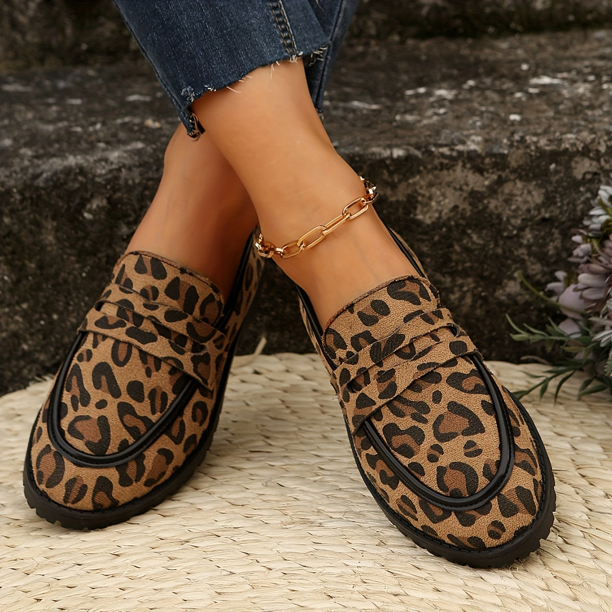 Leopard Print Loafers: Slip-On flats with round toe, fabric upper, rubber sole, faux cover insole. Versatile shoes perfect for all seasons, with a stylish Korean and British fashion design.