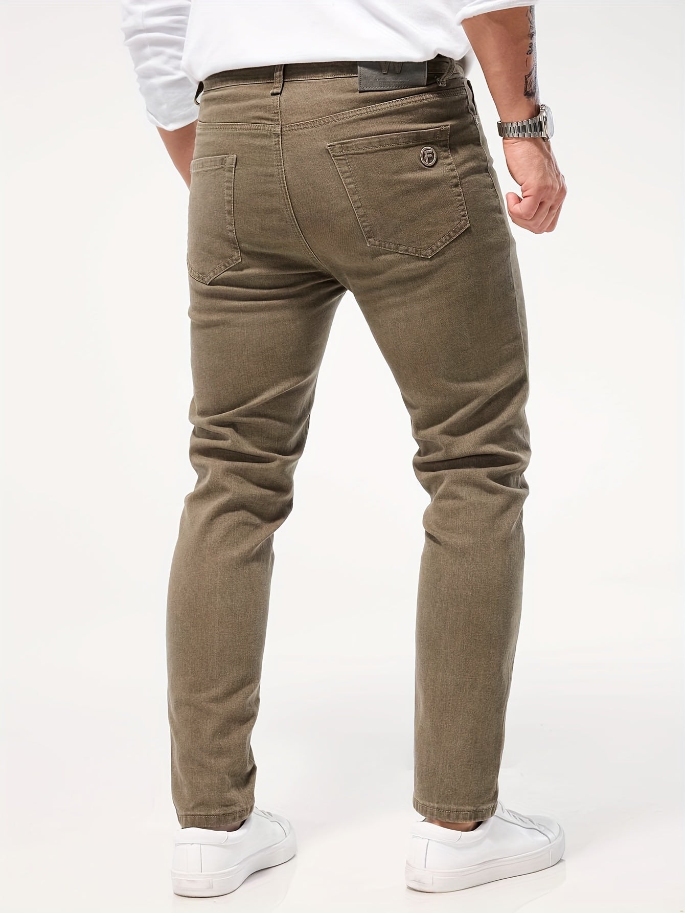 Button closure, stretch denim, solid color men's slim fit straight-leg jeans, all-season casual style trousers.