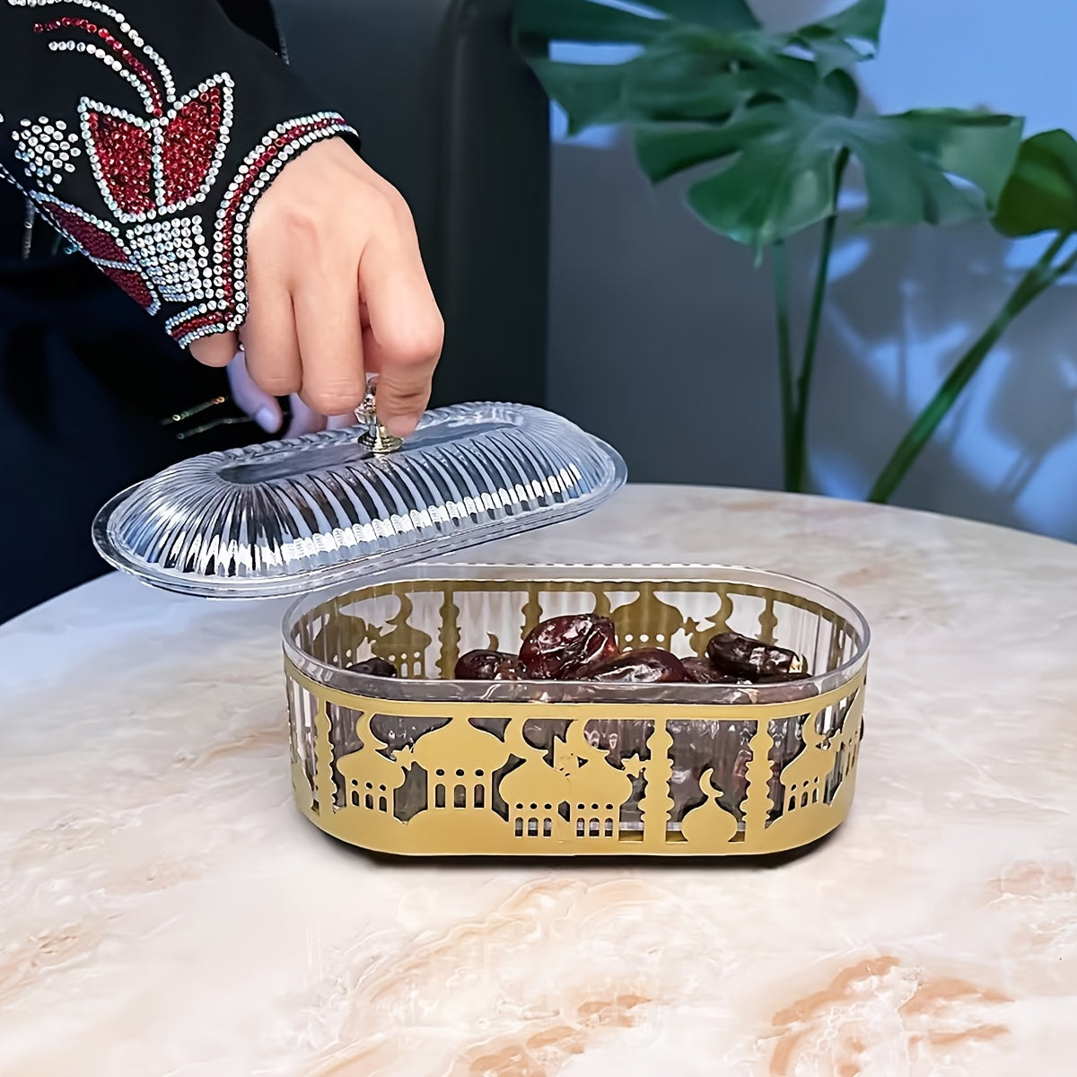 Set of 3 elegant metal Ramadan trays with castle pattern engraving and paint finish. Multi-purpose desktop decor with snap closure, perfect for festive occasions and jewelry organization.