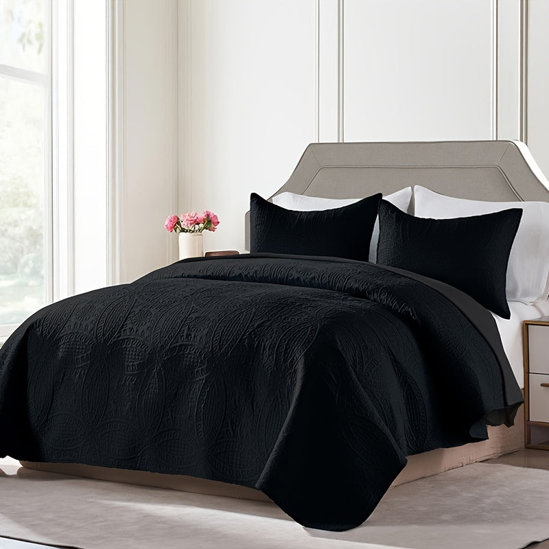 3-Piece ultrasonic bedspread set with modern style decor, made of soft, breathable polyester. Includes 1 quilt and 2 pillowcases, machine washable.