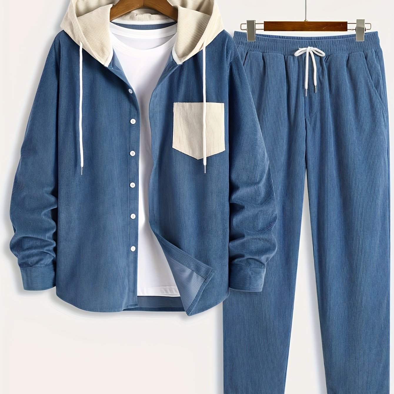 Corduroy two-piece set for men, hoodie with drawstring and pocket design, ideal for spring and autumn.