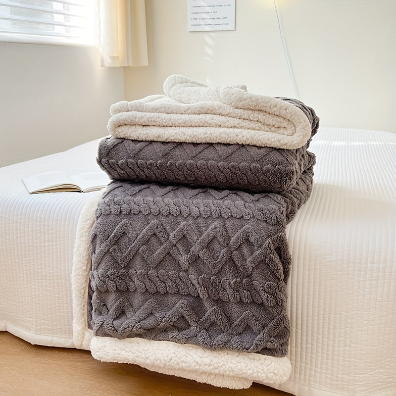 Contemporary Style Dual-Sided Plush Blanket with Sherpa Fleece, 1 Piece, Polyester, Knit Weave 450-500g, Machine Washable for All Seasons, Ideal Bedding Accessory