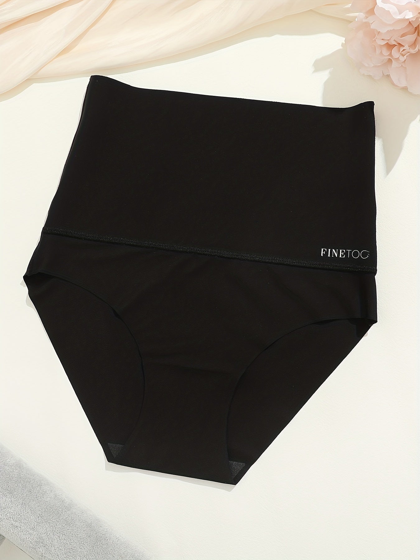 Stretchy high-waisted bikini panties for women, seamless and comfortable lingerie.