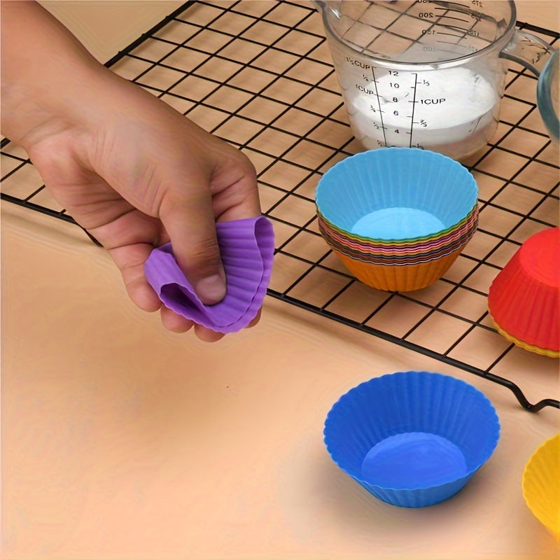 Silicone Cake Cups Set - Includes 6 Pieces of 12pcs High Temperature Resistant Pudding Muffin Cups for Home Baking - Ideal for Small Cakes, Egg Tarts, and Round Hair Cakes