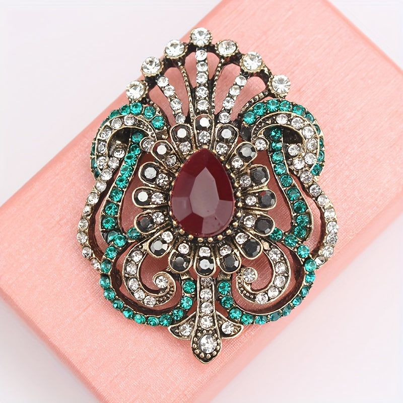 Brooch Pin in Vintage Baroque Style, featuring Irregular Shape and Teardrop Embellishment, perfect for Fashion Accessories