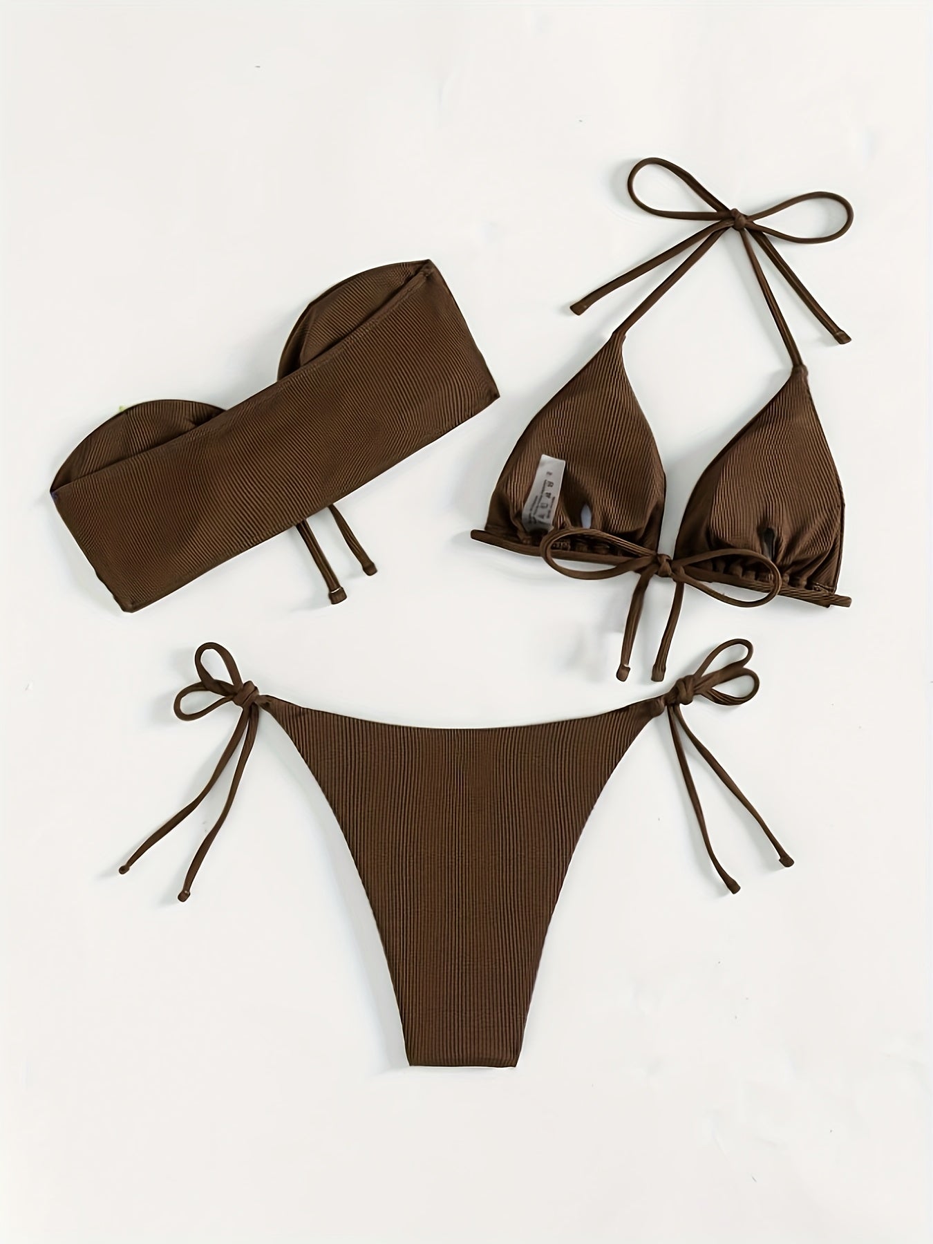 Off-shoulder bikini set with lace-up detail. Made of 95% polyester and 5% elastane. Medium stretch, solid color.