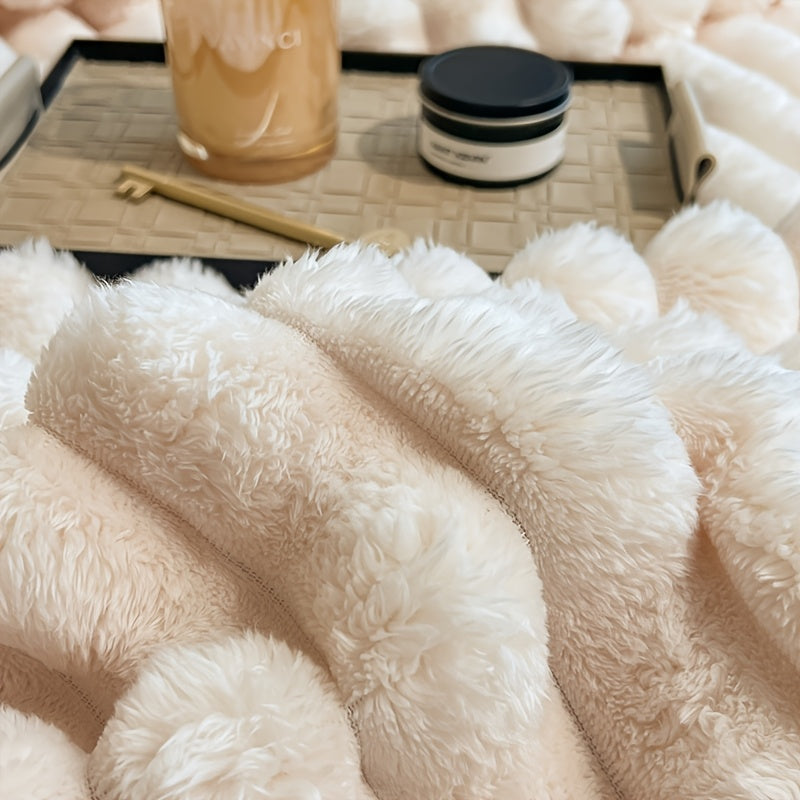 Luxurious Faux Rabbit Fur Throw Blanket - Cozy and Soft for Couch, Bed, Office, and Travel - Perfect All-Season Gift for Christmas!