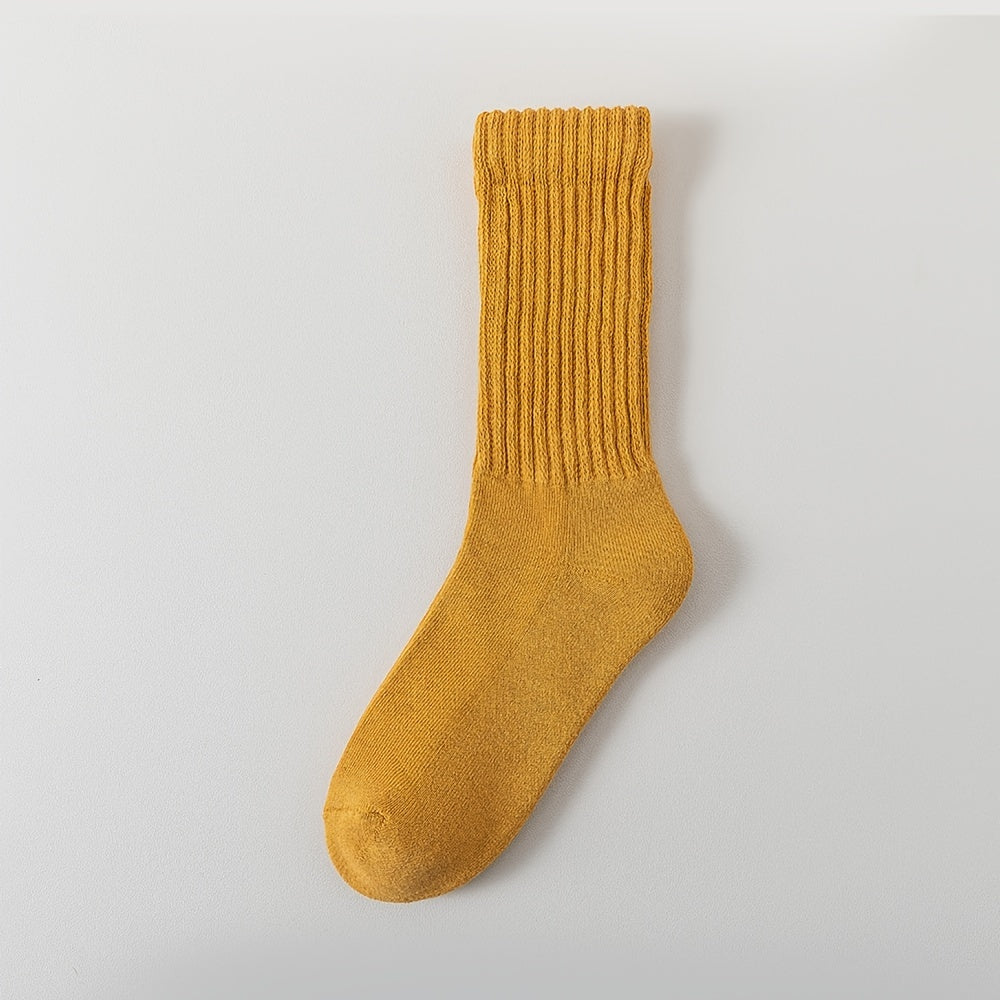 Men's and women's college style retro socks, breathable and thick, suitable for all seasons.