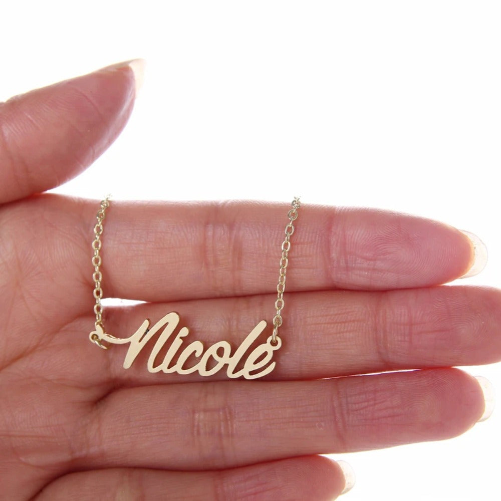 A unique custom name necklace pendant designed for women, an ideal gift for your girlfriend on Christmas, Halloween, or Valentine's Day.