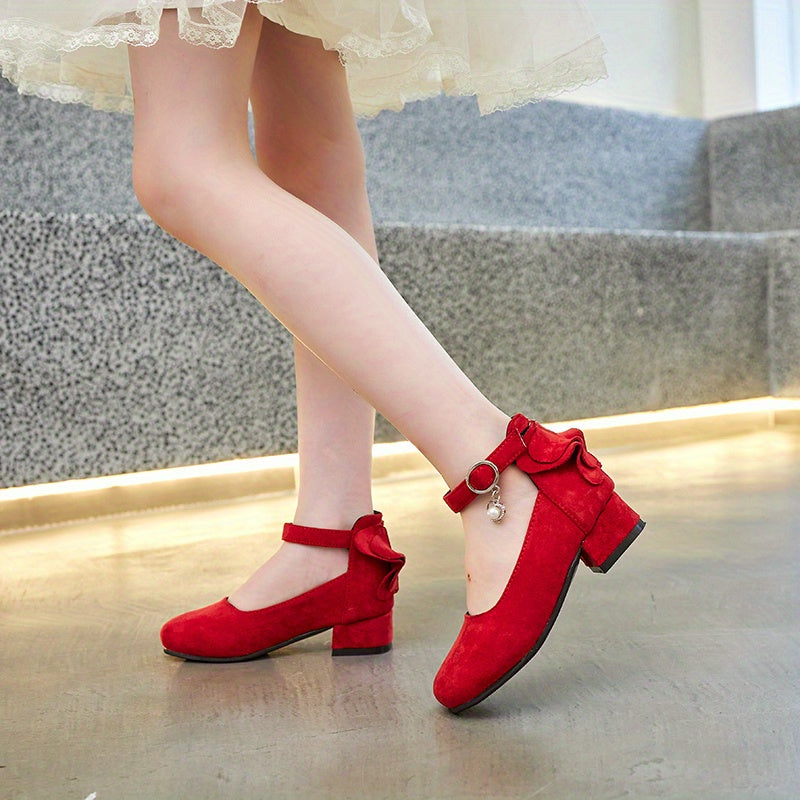 New styles of girls' shoes including princess, dance, and trendy single shoes with small heels.