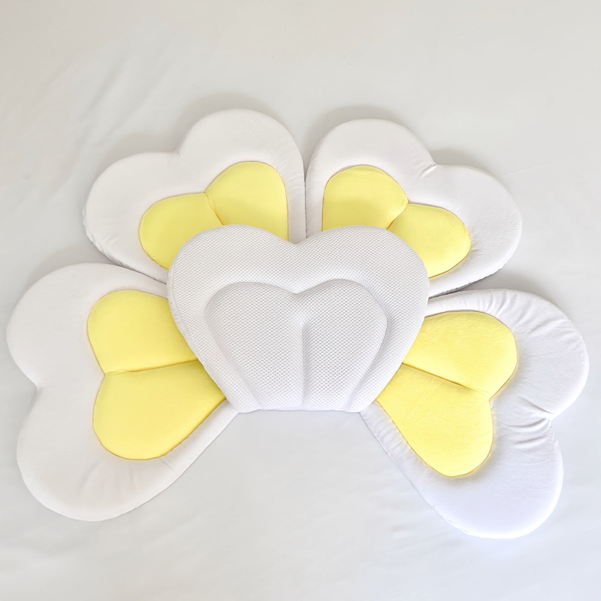 Adorable Flower Bath Mat with Multiple Functions and Comfortable Cushion