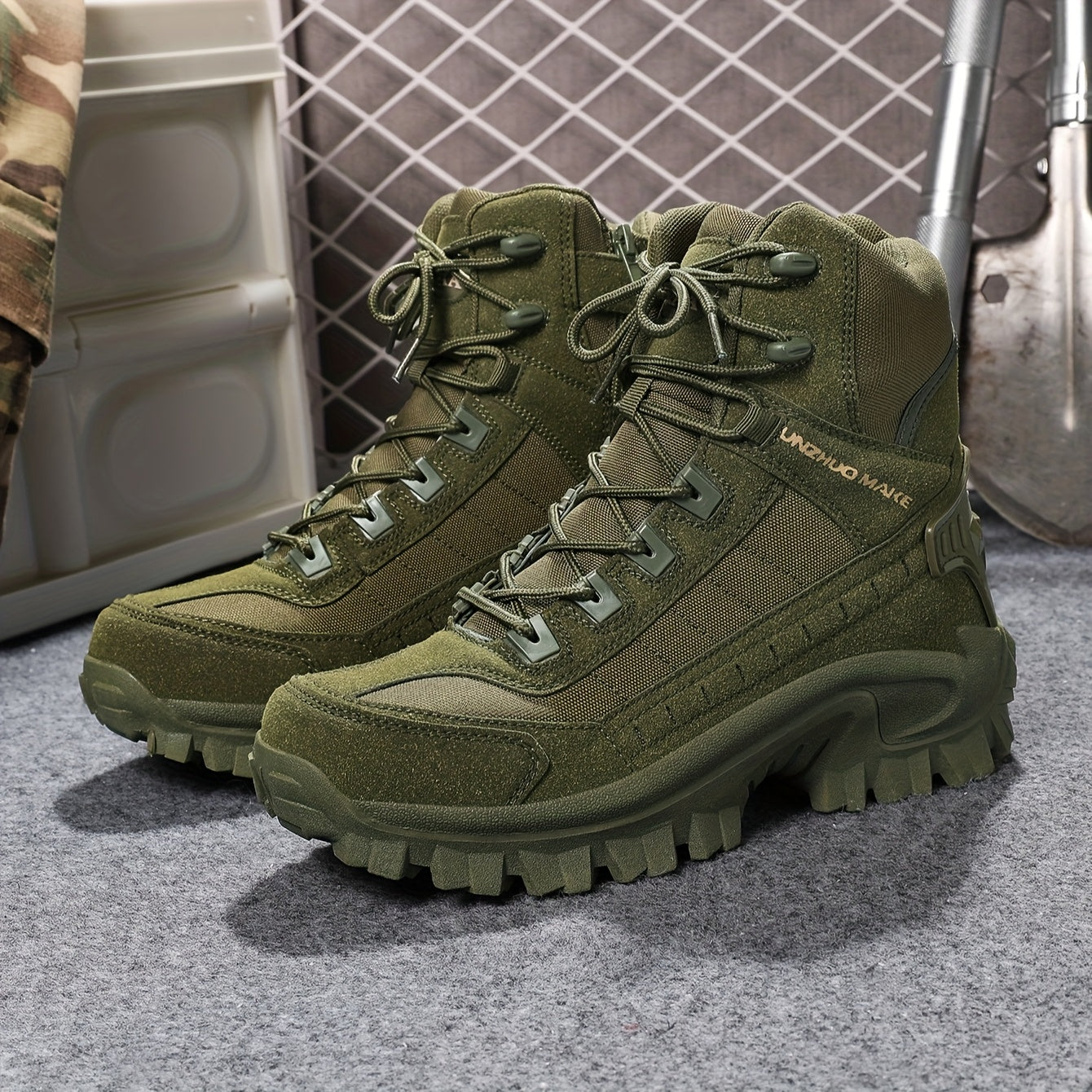 Men's Shock-absorbing High Top Hiking Boots