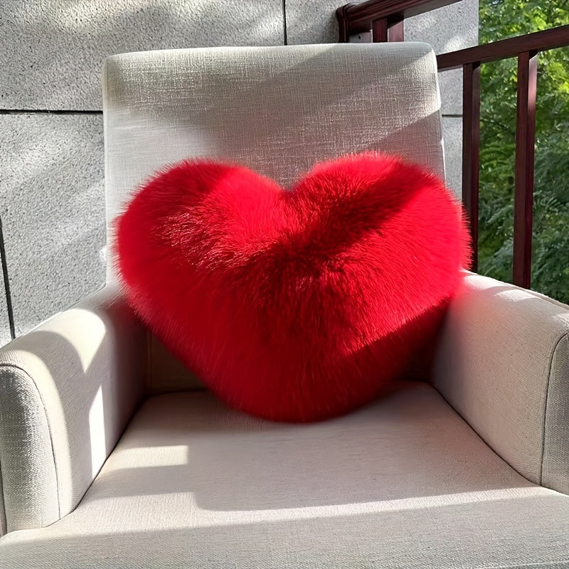 Heart-shaped cushion made of modern faux fur, perfect for all seasons, machine washable, great for sofa or bed decor, ideal gift for birthdays or Valentine's Day, made of fox fur.