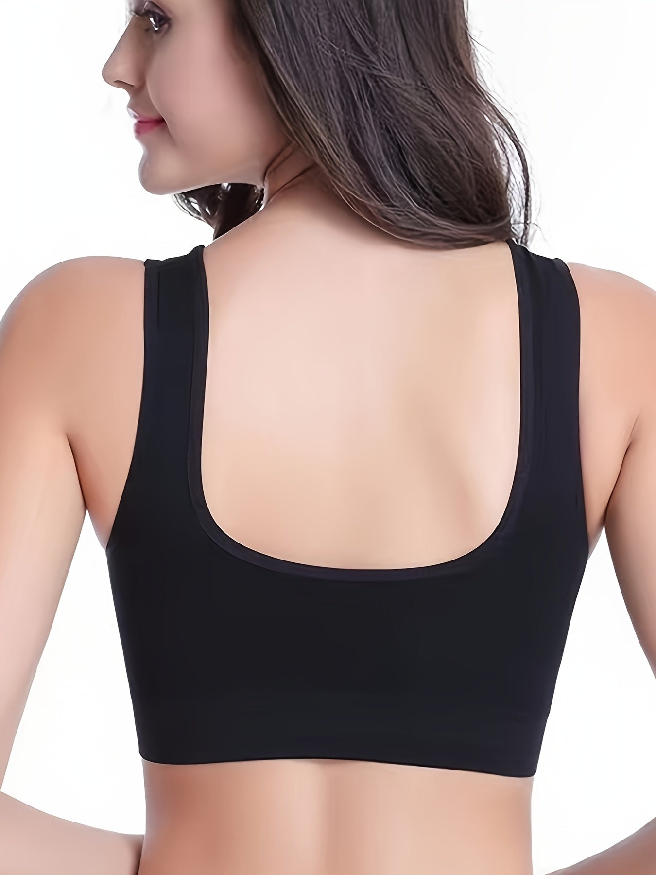 7 seamless sports bras for women, perfect for yoga and running, without padding or wires, made from a breathable nylon blend.