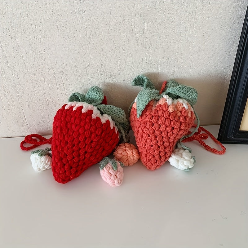 Handmade Strawberries Shoulder Bag, Fashionable Single Strap Bag with Braided Yarn Detail, Trendy and Creative Design in Yellow Yunying Special Collection, Cute and Stylish Women's Bag with Hooked Yarn Strawberries, No Lining, Finished and Ready to Carry.