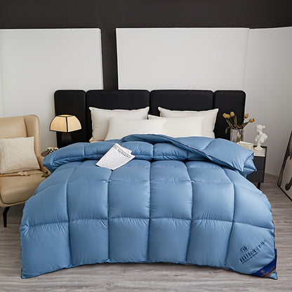 Hilton Style Quilt - Soft and Fluffy Bedding for All-Season Comfort, Polyester Filling with Bedroom Décor.